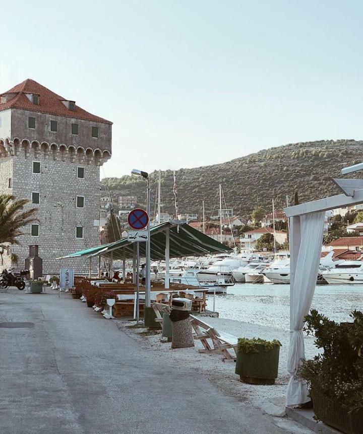 Marina Exterior foto